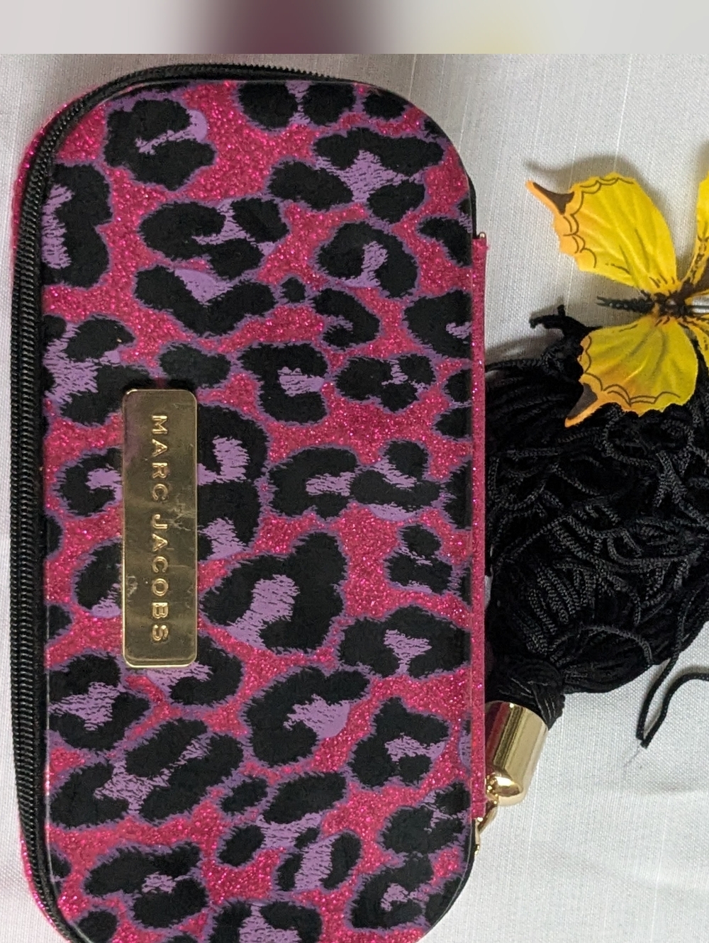 Marc Jacobs Pink and Black Leopard Print Wristlet with Tassel - Picture 7 of 9